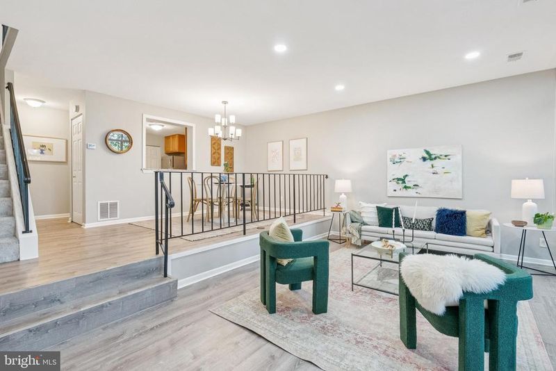 2246 S Randolph St #1, Arlington, VA 22204