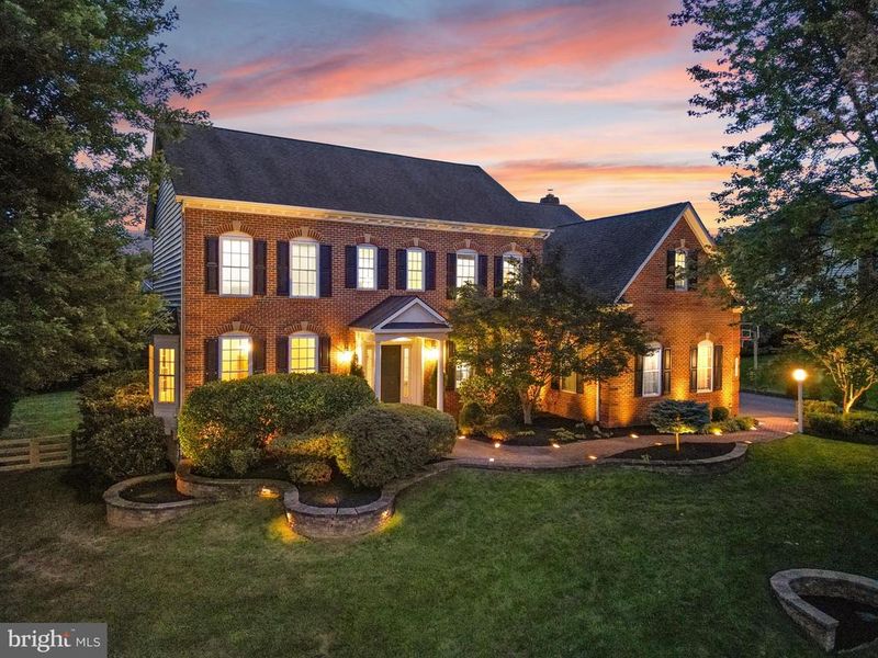24224 Knollbrook Pl, Aldie, VA 20105