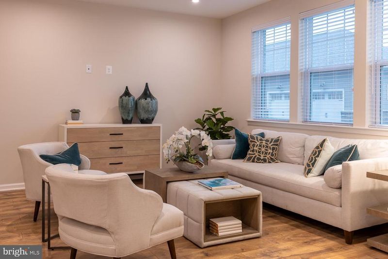 13240 Petrel St #5106, Clarksburg, MD 20871