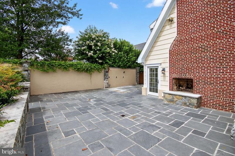 3112 Legation St NW, Washington, DC 20015