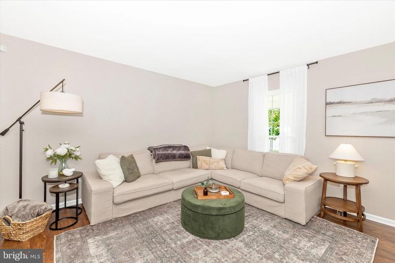 6600 Gooseander Ct, Frederick, MD 21703