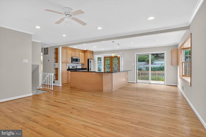 1417 Milestone Dr, Silver Spring, MD 20904
