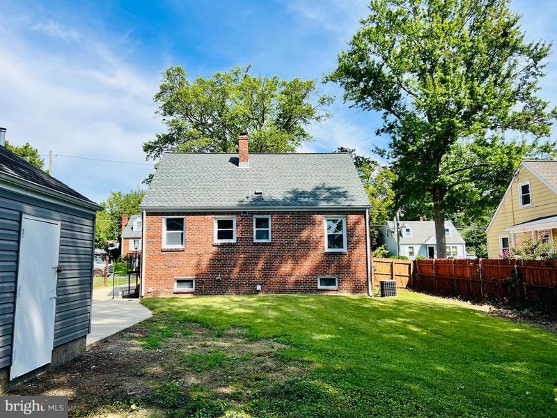 9915 Cottrell Ter, Silver Spring, MD 20903