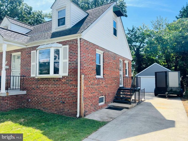 9915 Cottrell Ter, Silver Spring, MD 20903