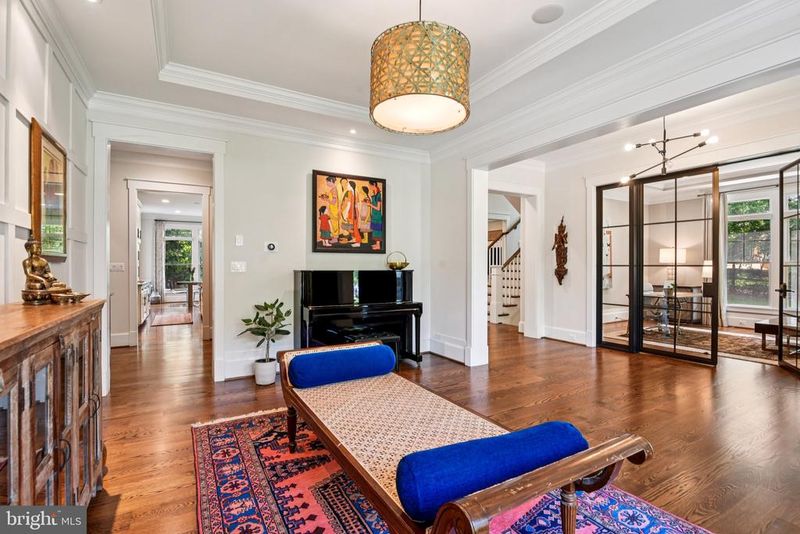 525 Druid Hill Rd NE, Vienna, VA 22180
