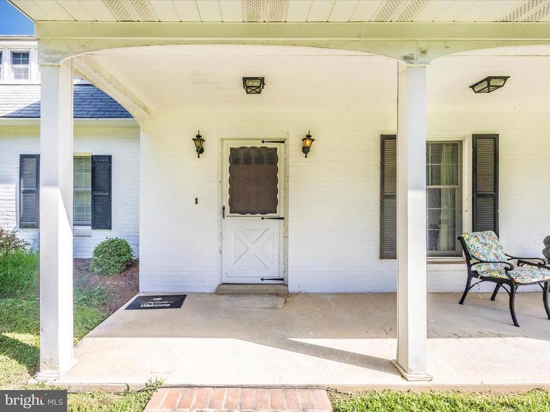 17515 Doctor Bird Rd, Sandy Spring, MD 20860