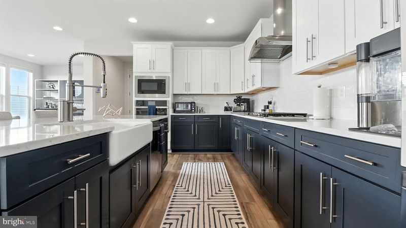 41912 Blair Woods Dr, Brambleton, VA 20148