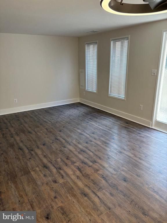 19450 Brassie Pl, Montgomery Village, MD 20886
