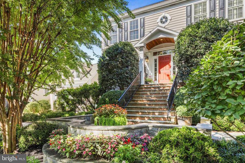 1263 Dartmouth Ct, Alexandria, VA 22314