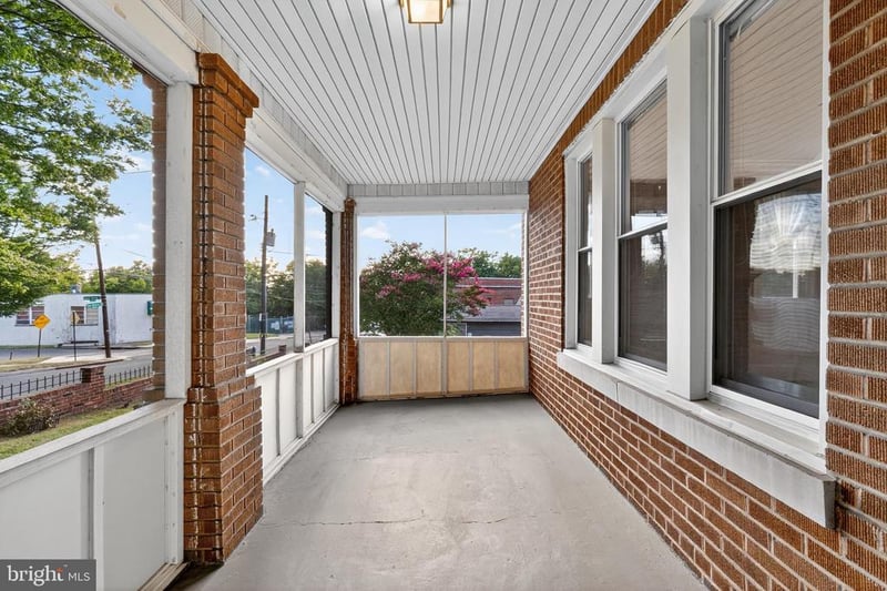 213 Van Buren St NW, Washington, DC 20012