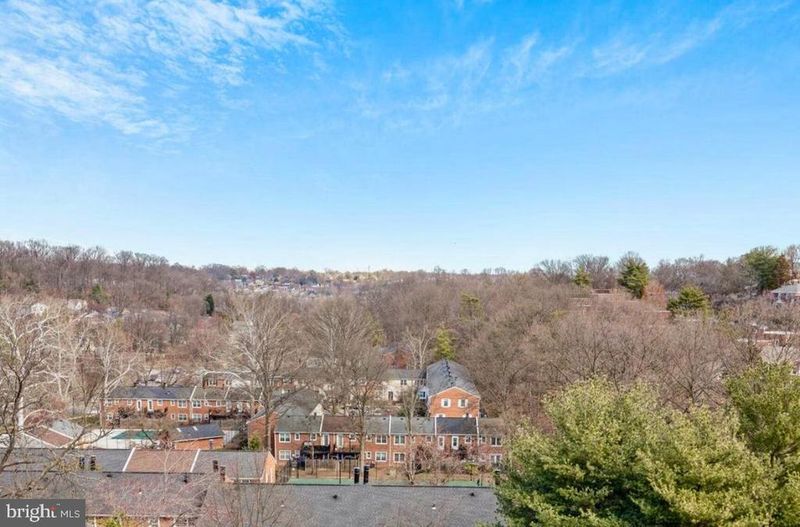 4520 King St #709, Alexandria, VA 22302