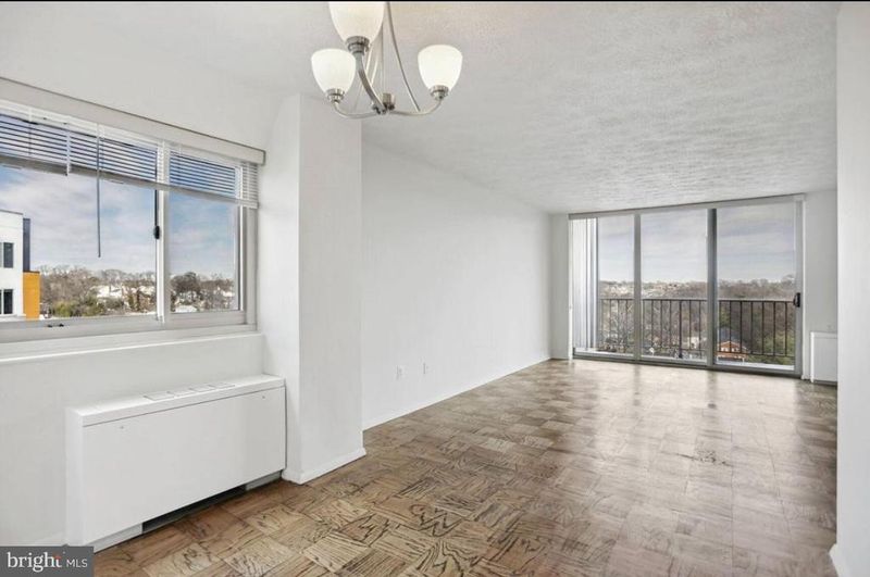 4520 King St #709, Alexandria, VA 22302