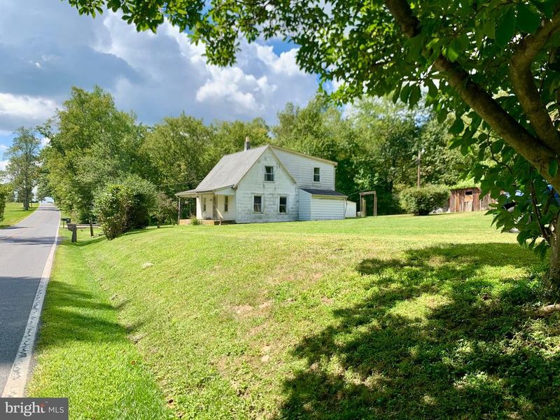 11420 Pleasant Walk Rd, Myersville, MD 21773