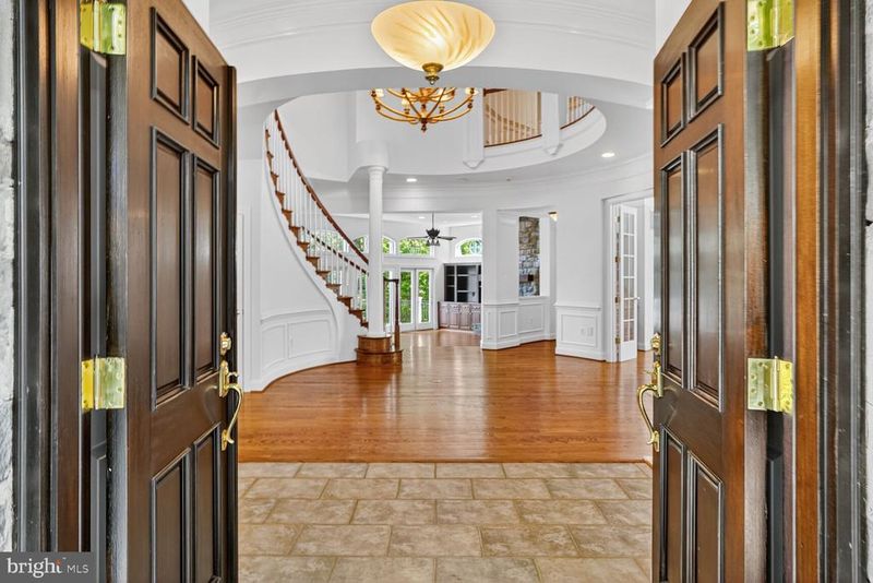 3950 27th Rd N, Arlington, VA 22207