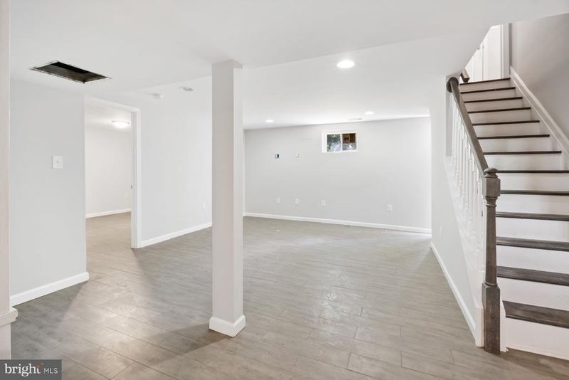 2215 Oak Glen Way, District Heights, MD 20747