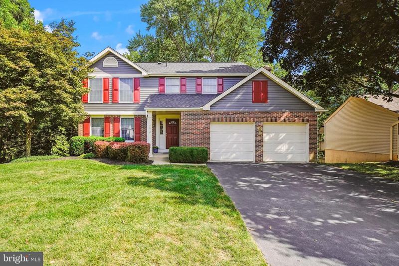 7612 Epsilon Dr, Rockville, MD 20855