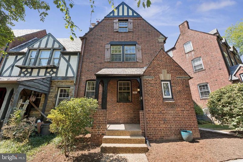 1510 44th St NW, Washington, DC 20007