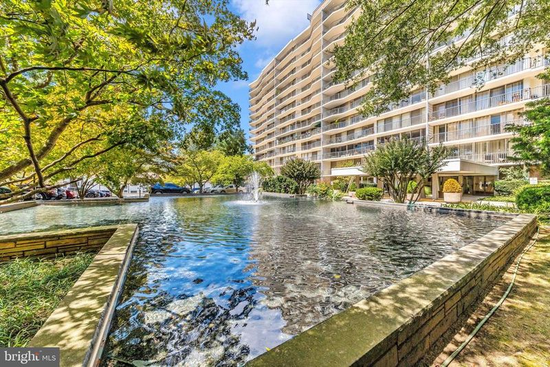 3333 University Blvd W #708, Kensington, MD 20895
