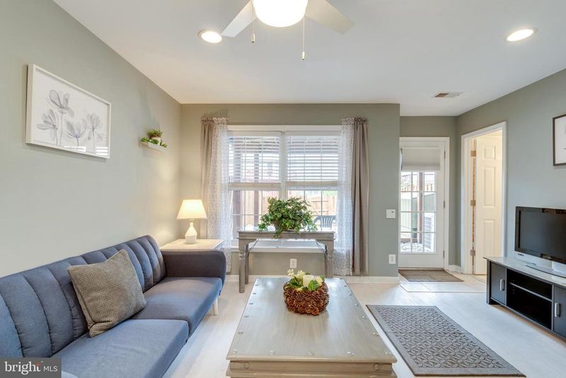43778 Tattinger Ter, Ashburn, VA 20148