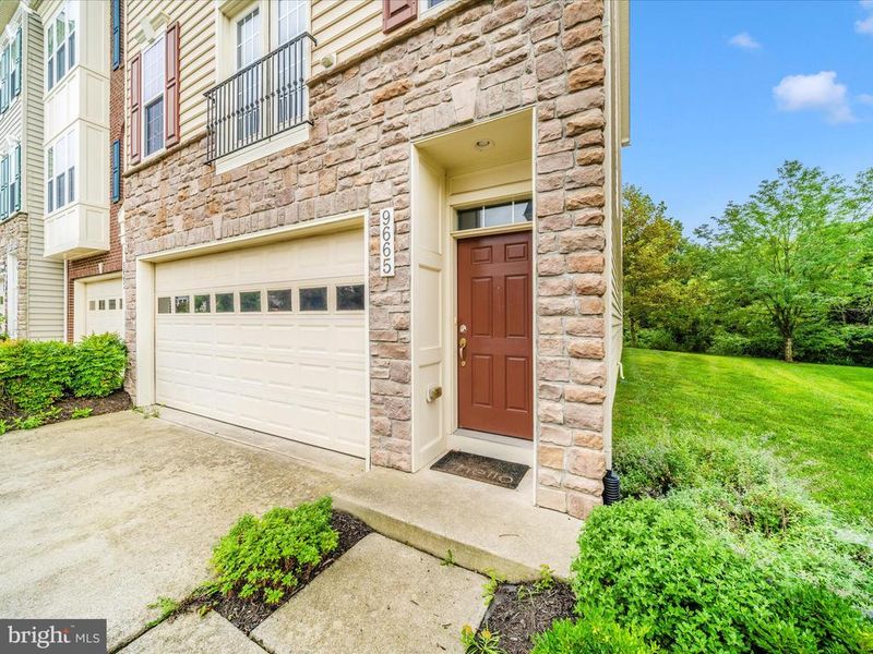 9665 Bothwell Ln, Frederick, MD 21704