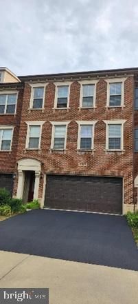 42535 Dreamweaver Dr, Brambleton, VA 20148