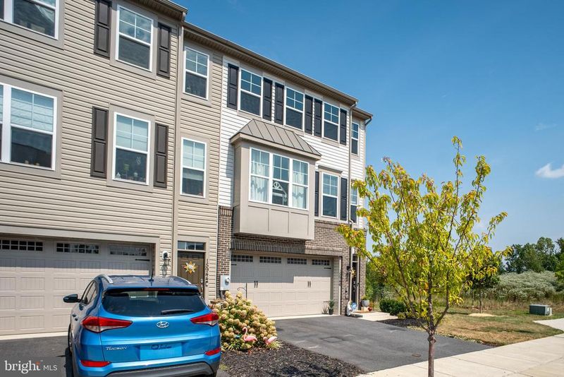 15946 Coolidge Ave, Olney, MD 20906