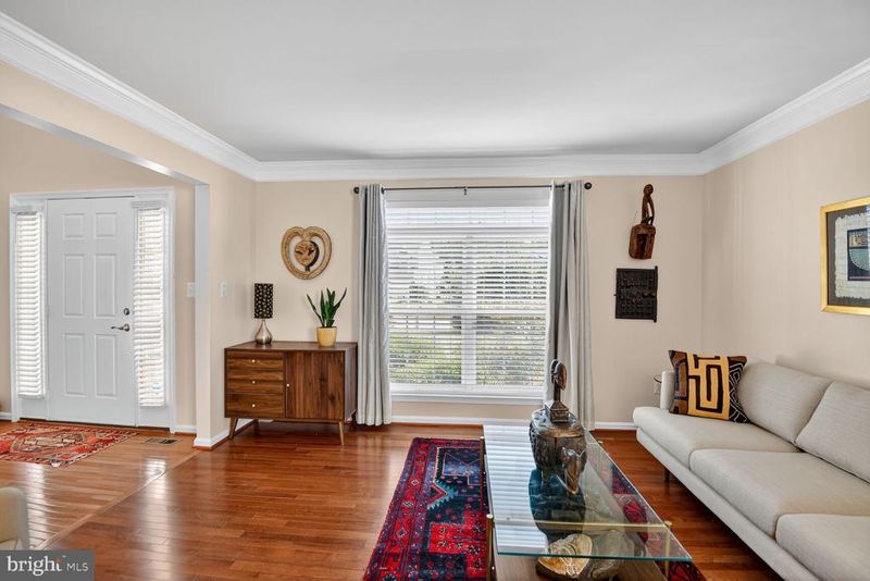 7609 Starshine Dr, District Heights, MD 20747