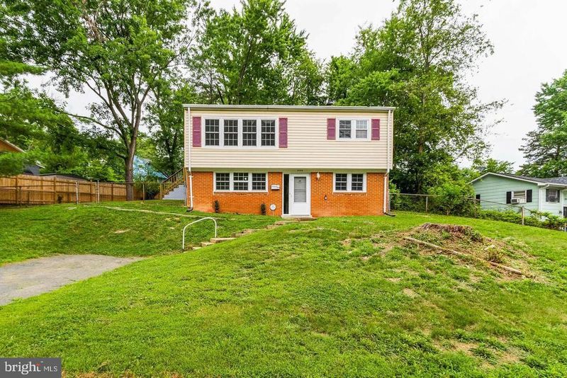 3206 Burbank Ln, Woodbridge, VA 22193