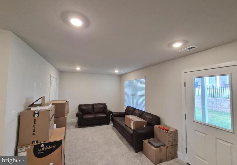 1309 Arvon Trl, Frederick, MD 21702