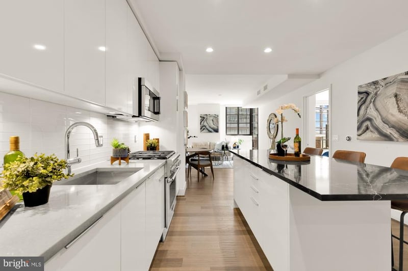 45 Sutton Sq SW #303, Washington, DC 20024