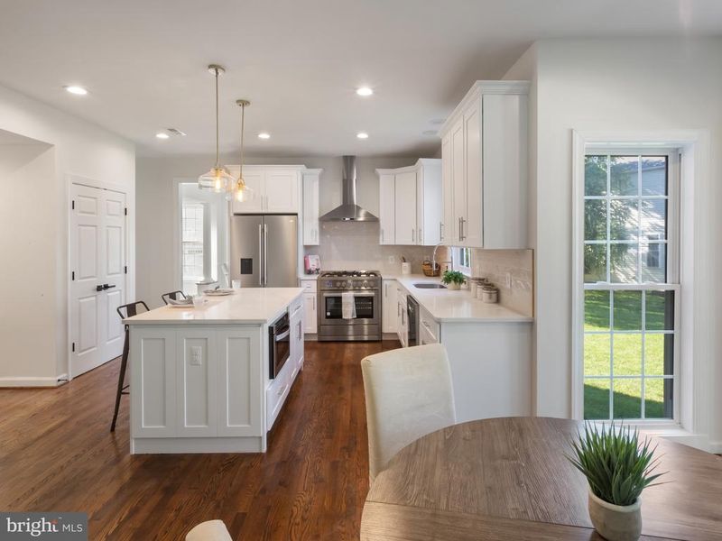 1612 Winesapp Dr, Odenton, MD 21113
