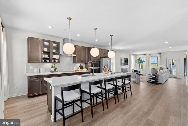 9 Sepia Sq #HE, Ashburn, VA 20147