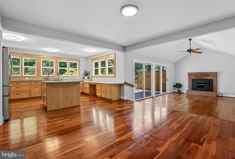18110 Bilney Dr, Olney, MD 20832