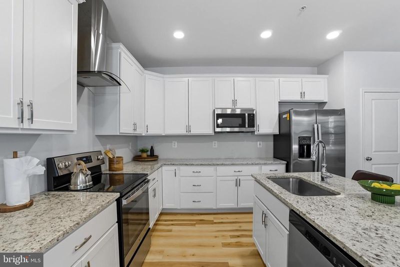 7810 Shelbourne, Pasadena, MD 21122
