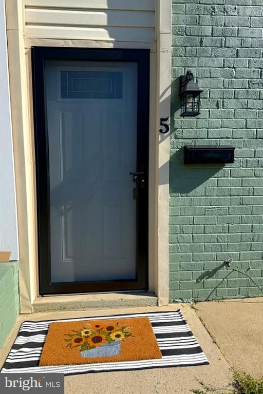 5 E Orndorff Dr, Brunswick, MD 21716