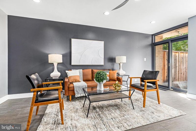 455 N St SW #3, Washington, DC 20024