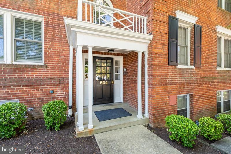 504 Bashford Ln #3131, Alexandria, VA 22314
