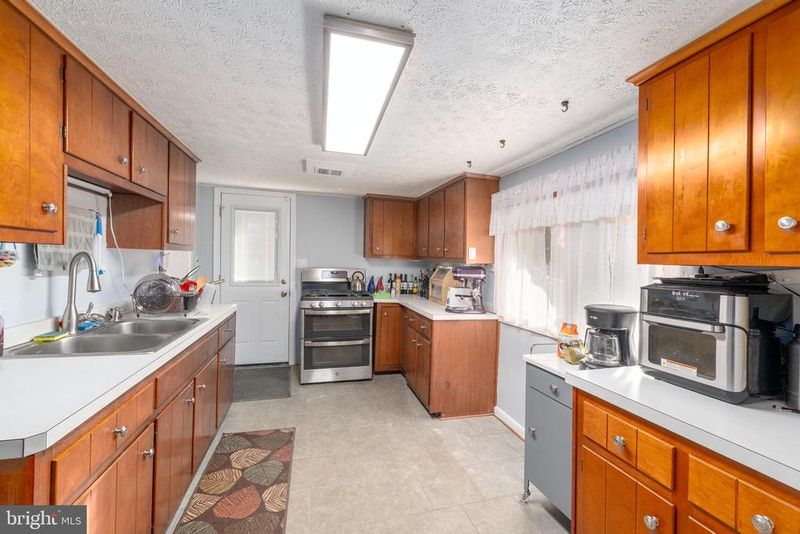 7875 Telegraph Rd, Severn, MD 21144