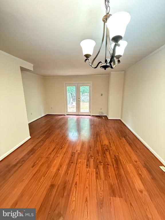 15066 Maple Glen Ct, Dumfries, VA 22025