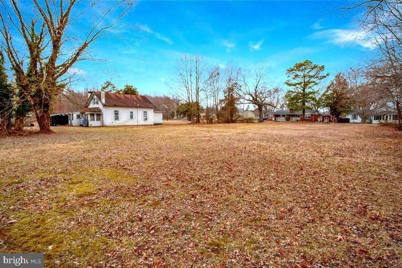 6037 Drum Point Rd, Deale, MD 20751