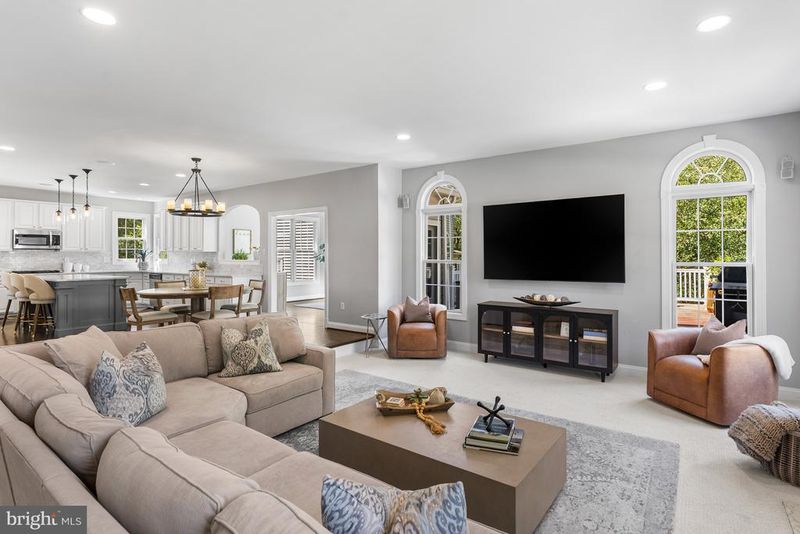 10205 Deep Skies Dr, Laurel, MD 20723