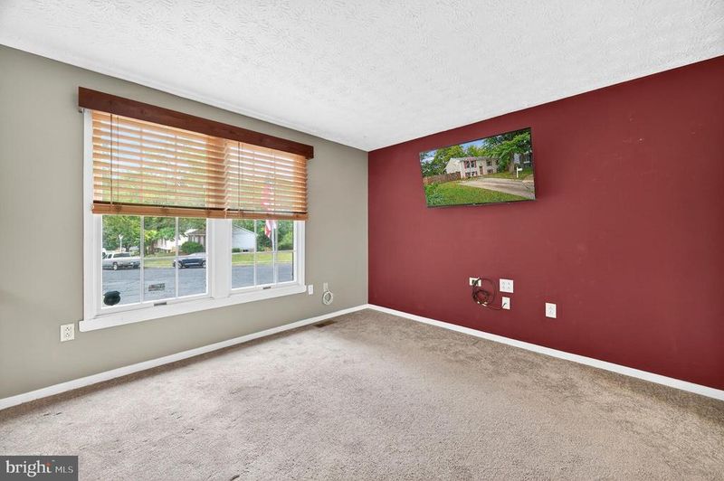 227 Savage Rd, Frederick, MD 21702