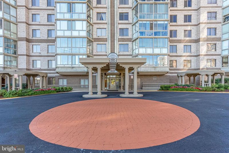 19375 Cypress Ridge Ter #1002, Leesburg, VA 20176