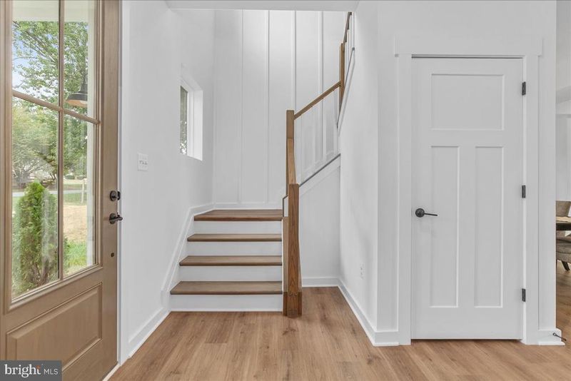 3805 Brook Dr, Jefferson, MD 21755