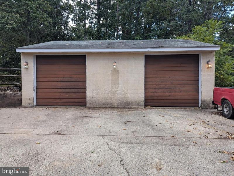 10028 Pine Tree Rd, Woodsboro, MD 21798