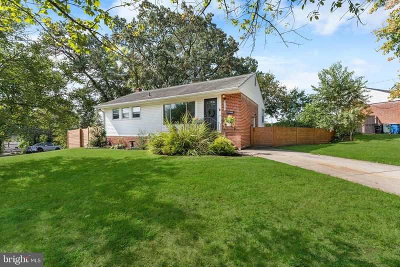 8125 Gavin St, Hyattsville, MD 20784