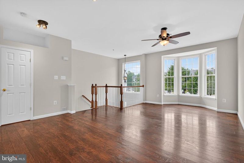 1948 Crossing Stone Ct, Frederick, MD 21702