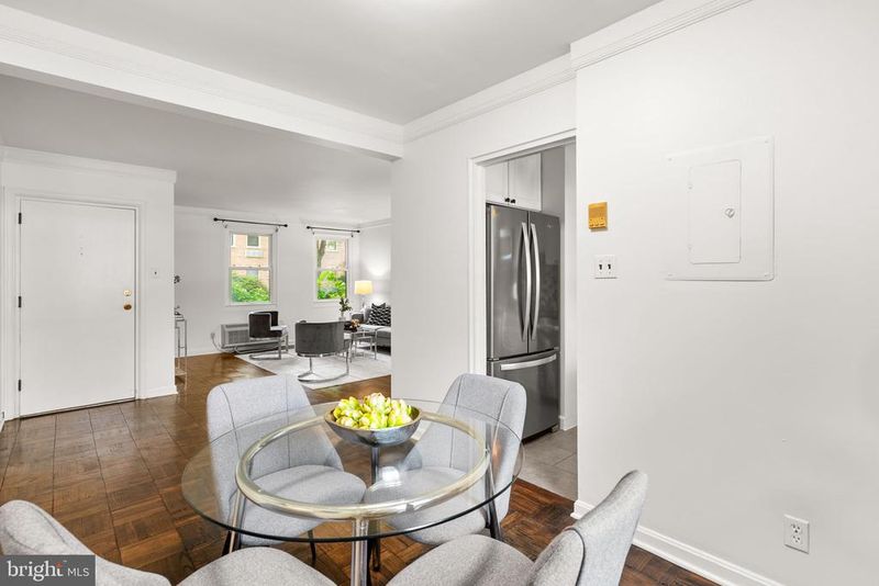 4820 Chevy Chase Dr #101, Chevy Chase, MD 20815