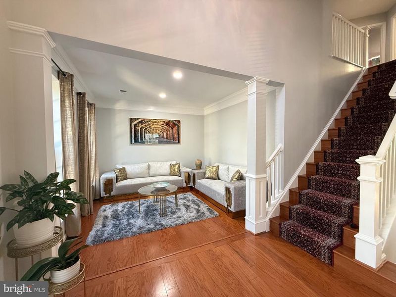 20423 Bowfonds St, Ashburn, VA 20147