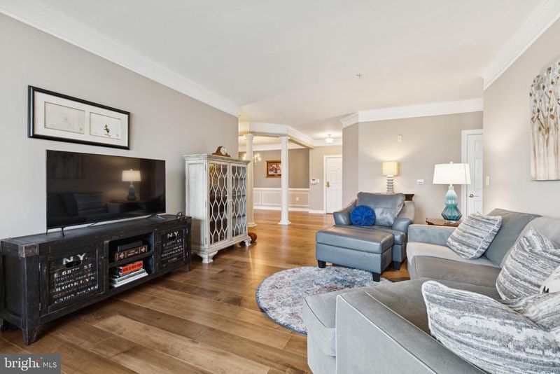 44485 Chamberlain Ter #200, Ashburn, VA 20147